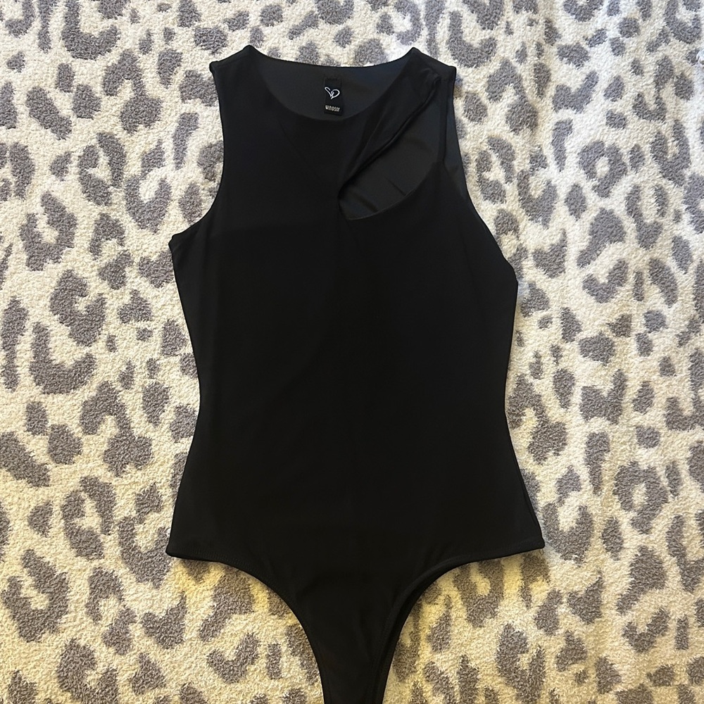 Black Sleeveless Bodysuit